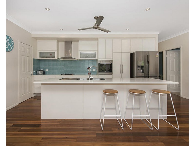 21 Ramsay Street, Garbutt QLD 4814