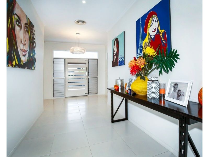 54 Guilfoyle Circuit, Kirwan QLD 4817