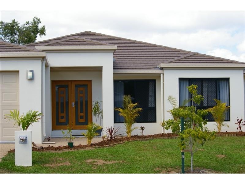 2 Hook Place, Bushland Beach QLD 4818