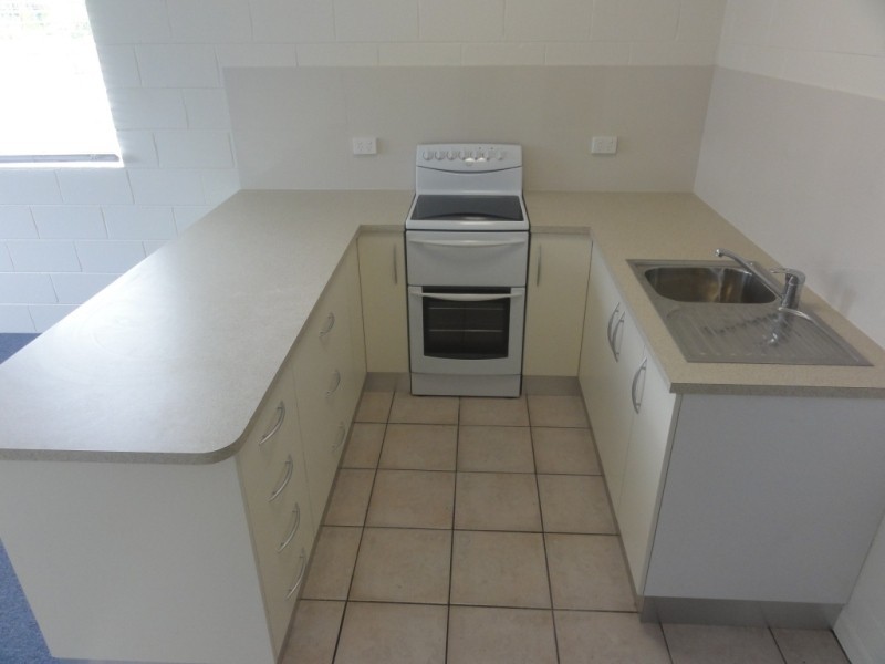 1/12 Luxton Street, Kirwan QLD 4817