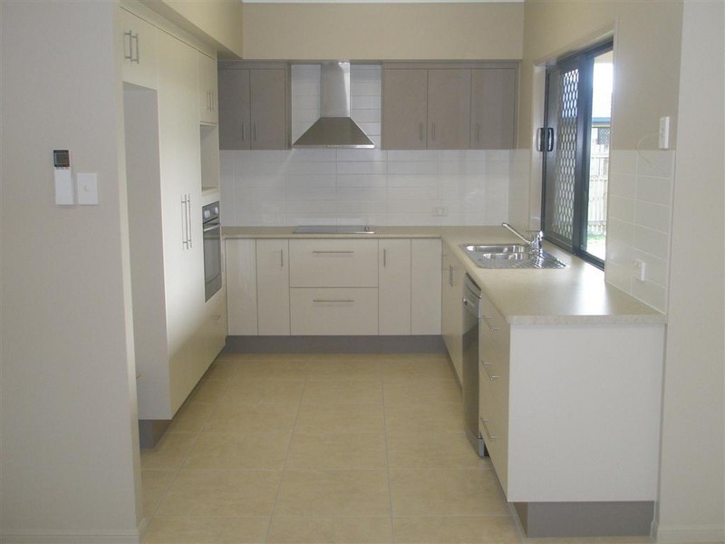 6 Woongaroo Avenue, Bohle Plains QLD 4817