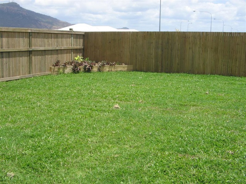 15 Sovereign Terrace ‘Fairfield Waters’, Idalia QLD 4811