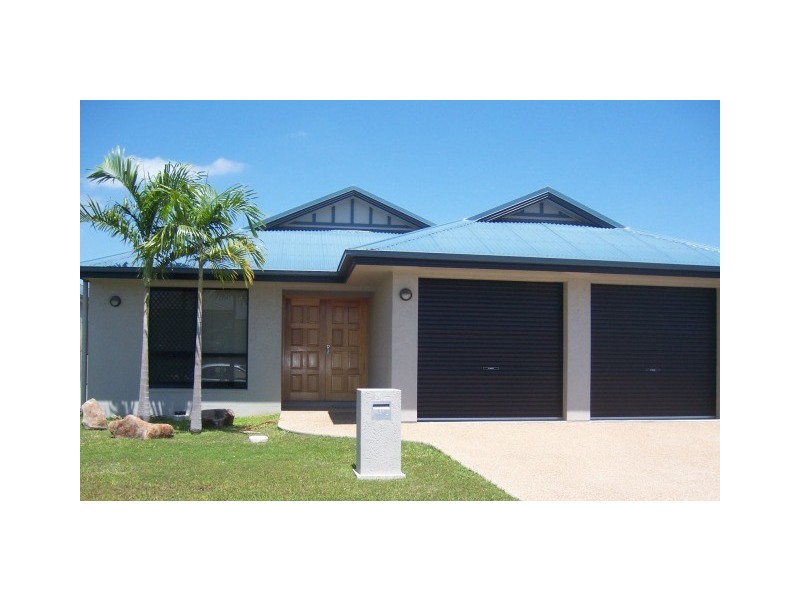 92 Estuary Parade, Douglas QLD 4814