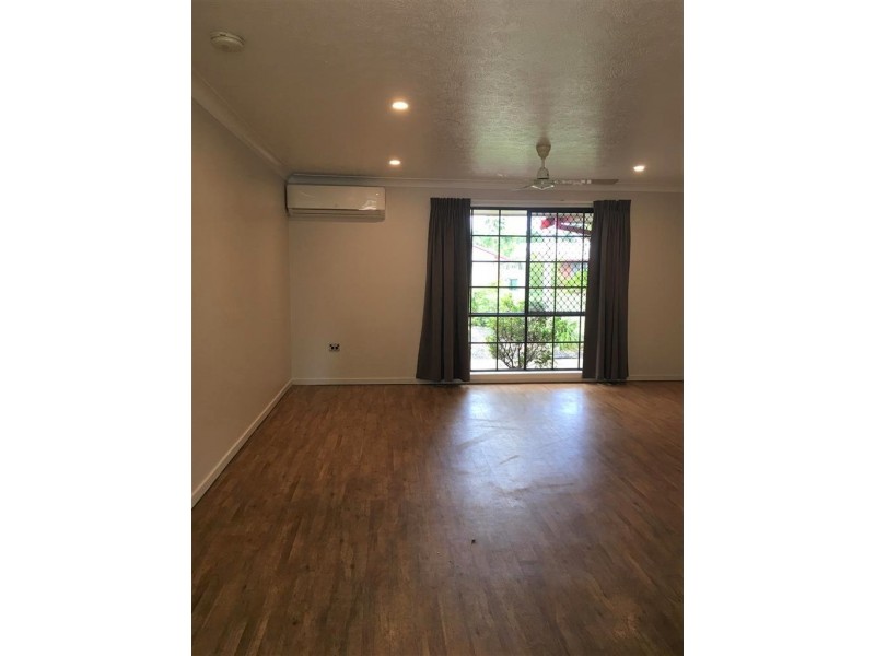 13 Malaga Street, Kirwan QLD 4817