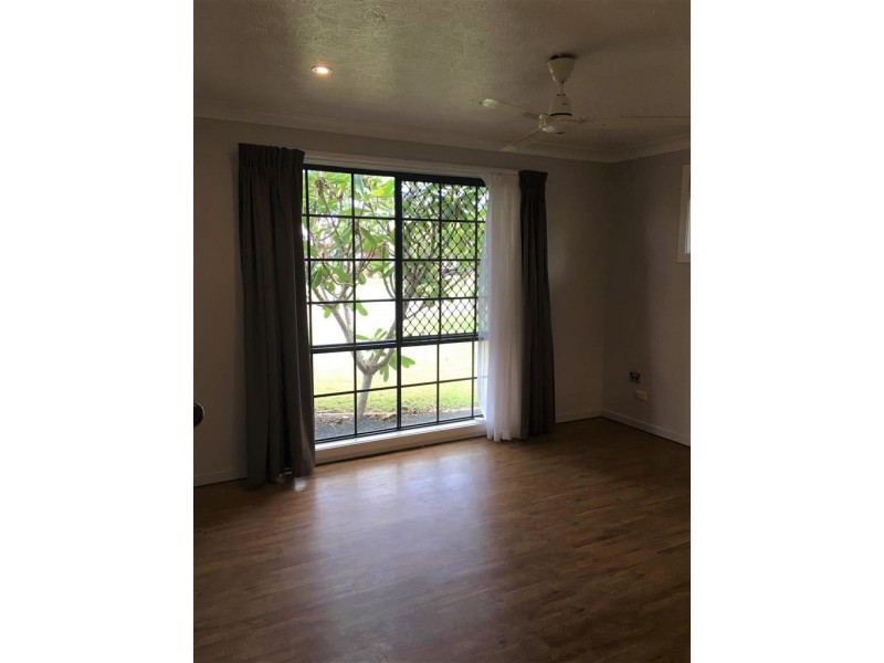 13 Malaga Street, Kirwan QLD 4817