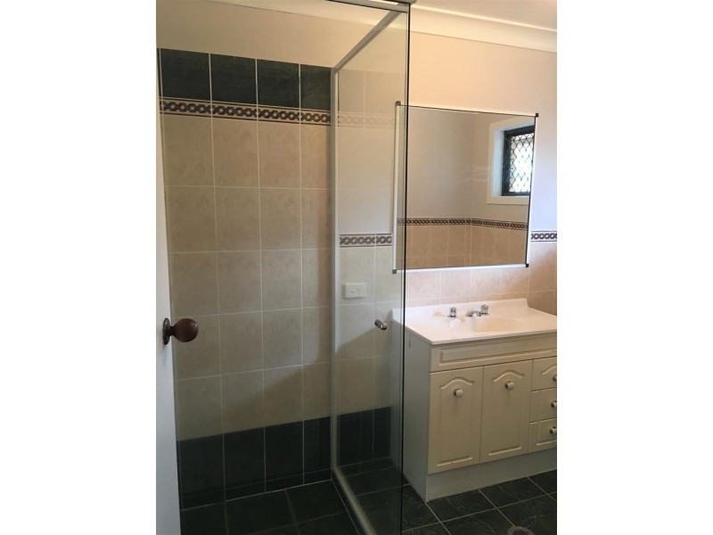 13 Malaga Street, Kirwan QLD 4817