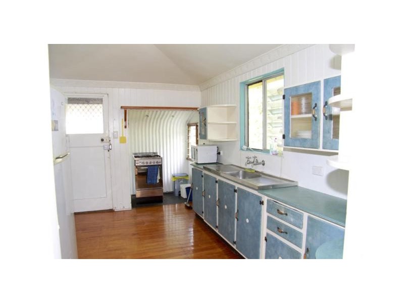 17 Derby Street, Pimlico QLD 4812