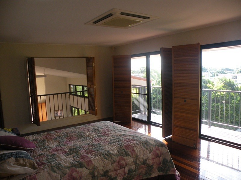 4 Lexington Drive, Wulguru QLD 4811