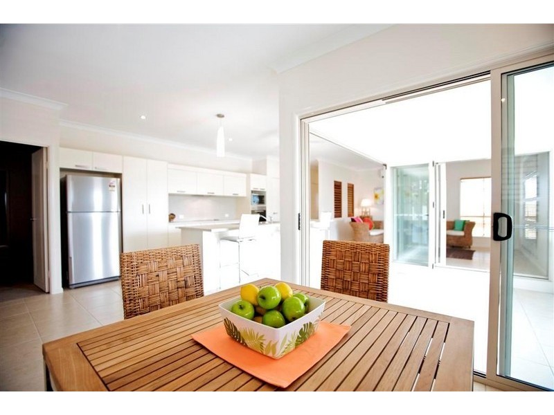 24 Dunlop Street, Kelso QLD 4815