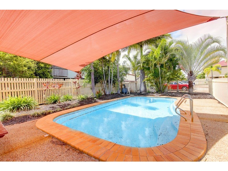 2/76 Thirteenth Avenue, Railway Estate QLD 4810