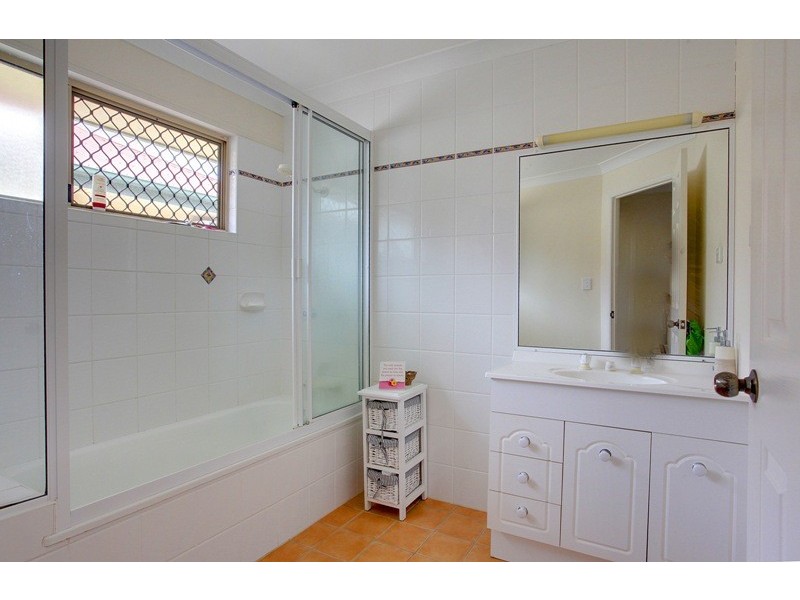 2/76 Thirteenth Avenue, Railway Estate QLD 4810