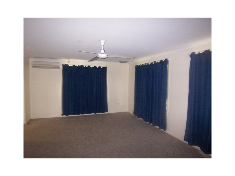 21 President Street, Kirwan QLD 4817