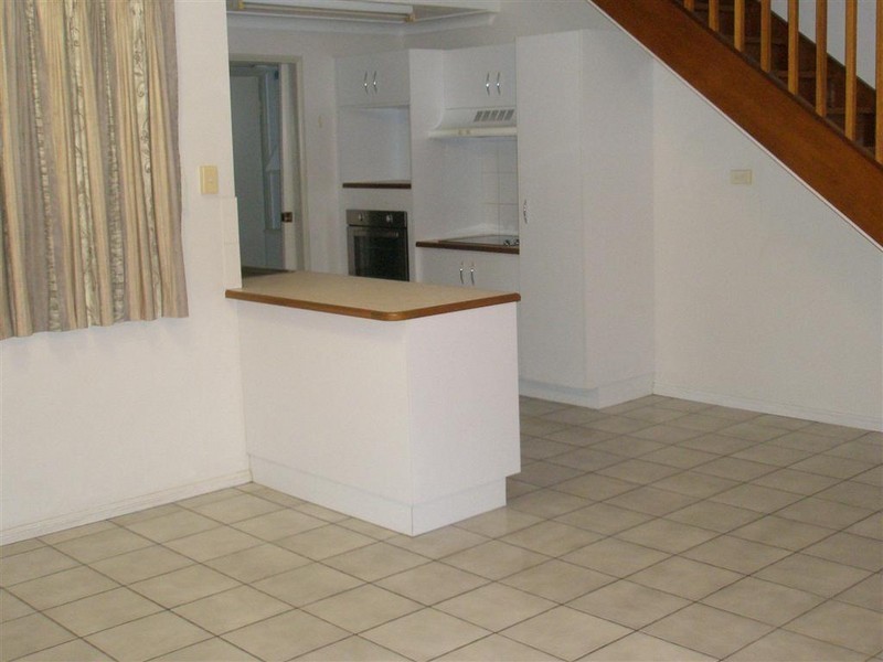 5/37 Lindsay, Rosslea QLD 4812