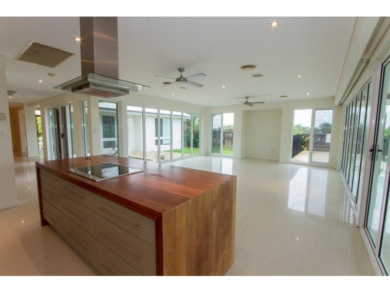 64 Lakeland Boulevard, Idalia QLD 4811