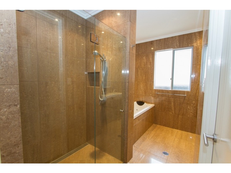 64 Lakeland Boulevard, Idalia QLD 4811