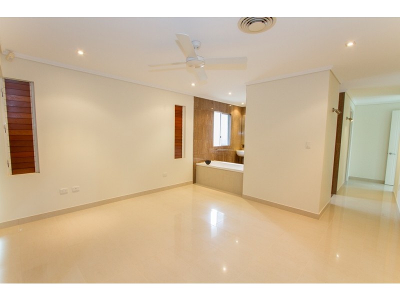 64 Lakeland Boulevard, Idalia QLD 4811