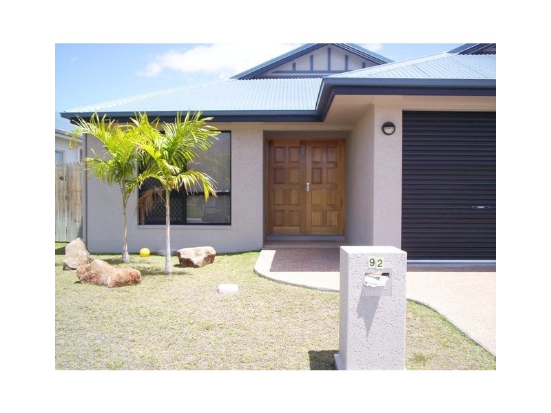 92 Estuary Parade, Douglas QLD 4814