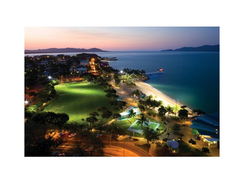 1210/75  The Strand, North Ward QLD 4810