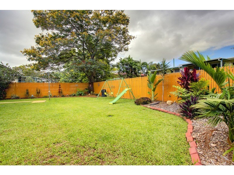 16 Cuthbert Crescent, Vincent QLD 4814