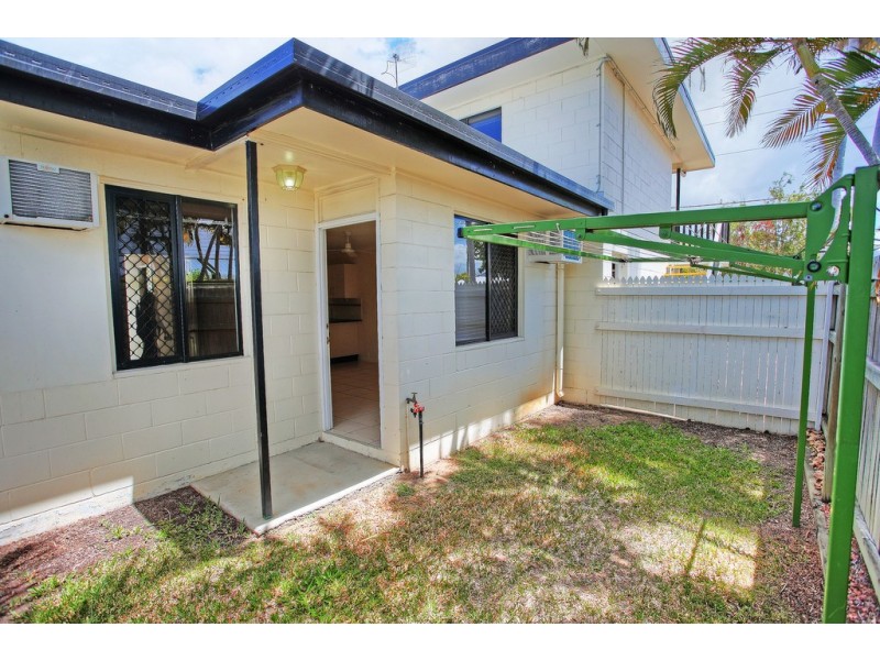 1/13 Granville Street, Pimlico QLD 4812