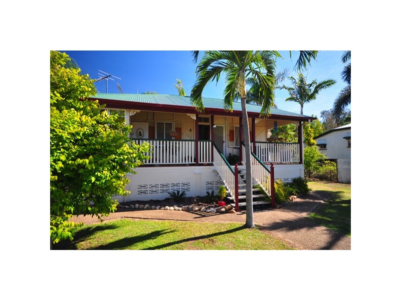14 Eighth Avenue, South Townsville QLD 4810