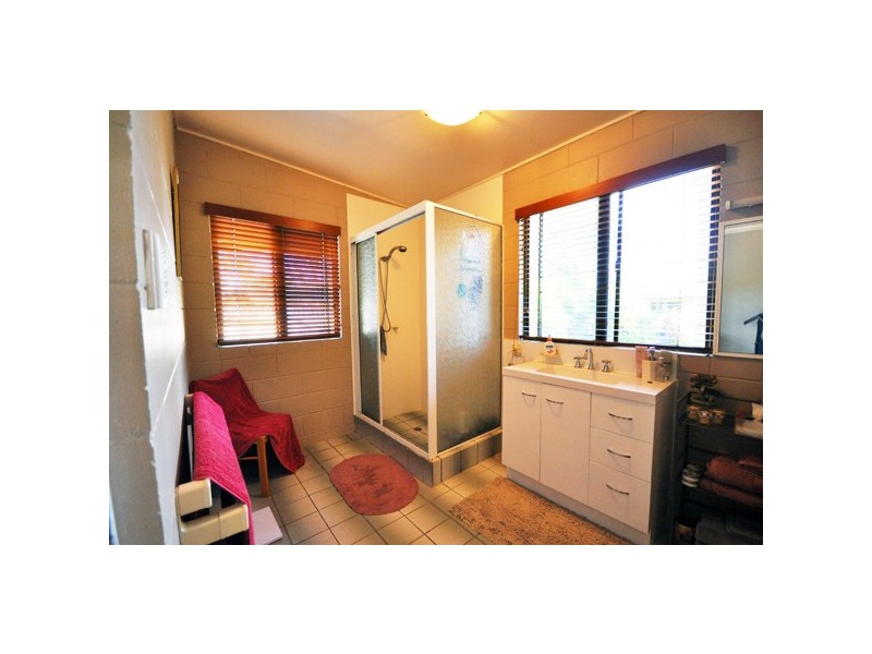 14 Eighth Avenue, South Townsville QLD 4810