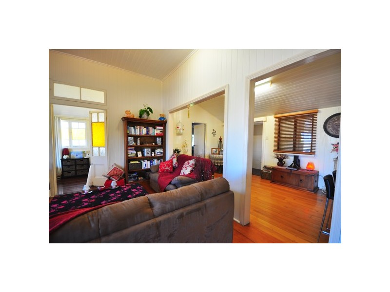 14 Eighth Avenue, South Townsville QLD 4810