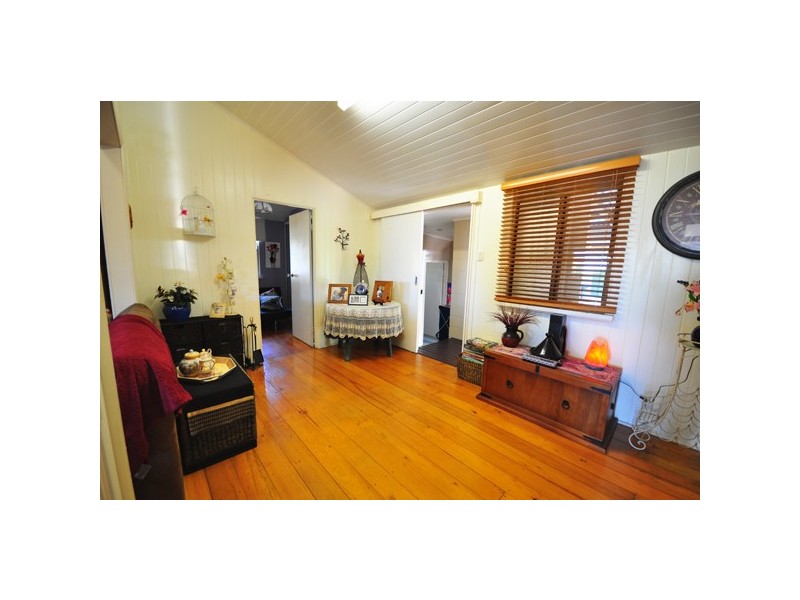 14 Eighth Avenue, South Townsville QLD 4810