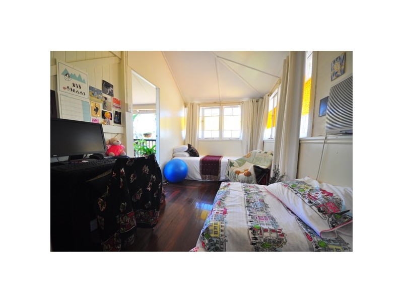 14 Eighth Avenue, South Townsville QLD 4810