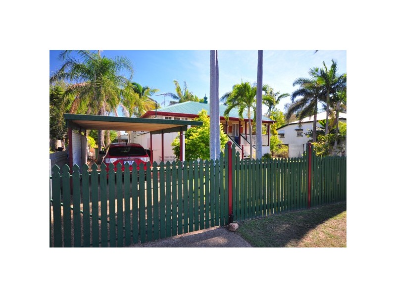 14 Eighth Avenue, South Townsville QLD 4810