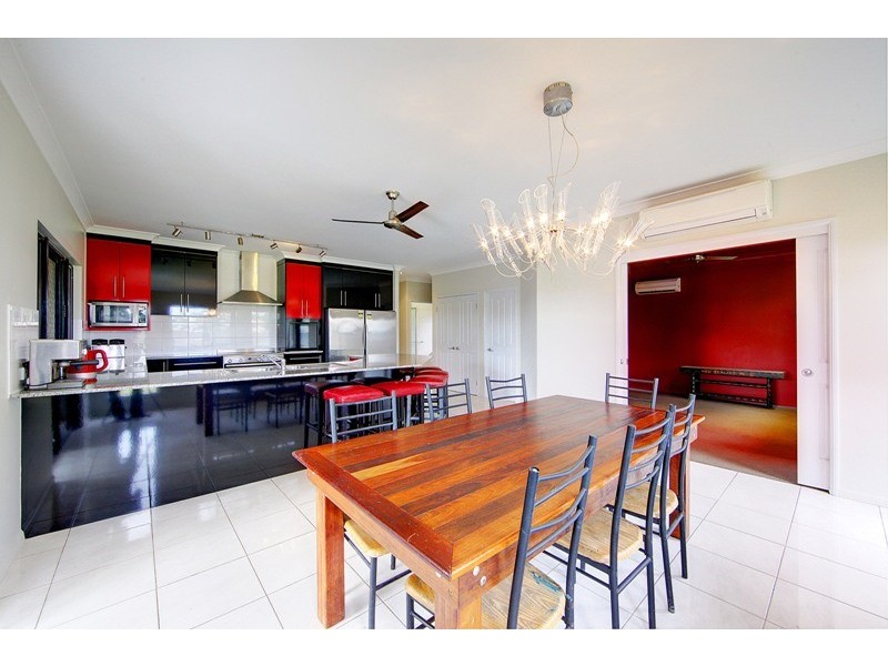 58 Mt Low Parkway, Mount Low QLD 4818