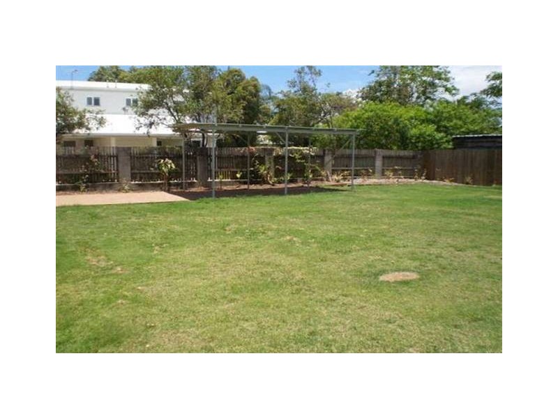 72 Queens Road, Hermit Park QLD 4812