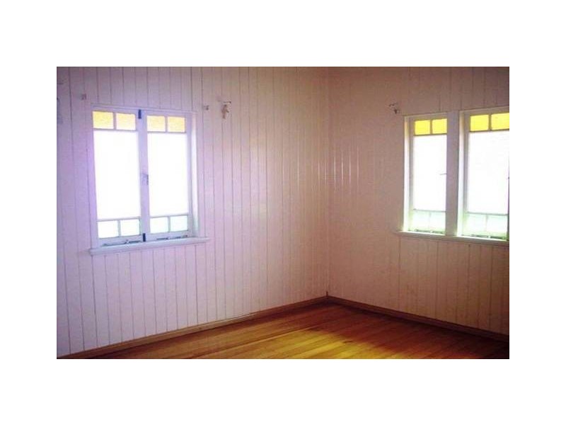 72 Queens Road, Hermit Park QLD 4812