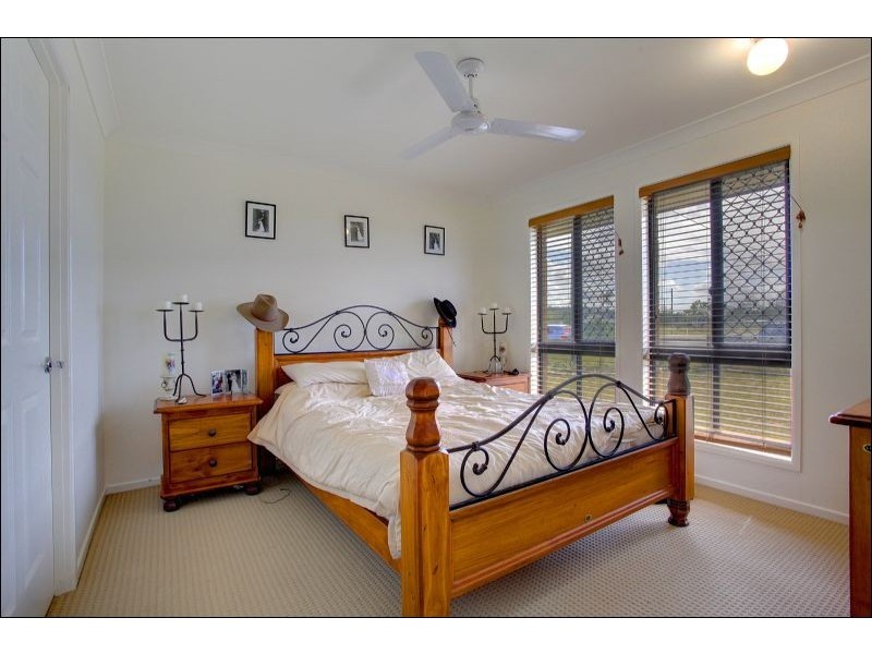 6 Greengum Court, Black River QLD 4818