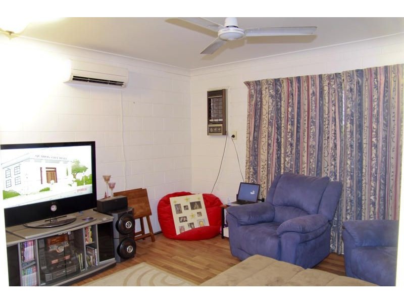 11 Sentosa Court, Kelso QLD 4815