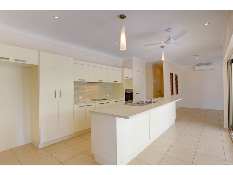 24 Dunlop Street, Kelso QLD 4815