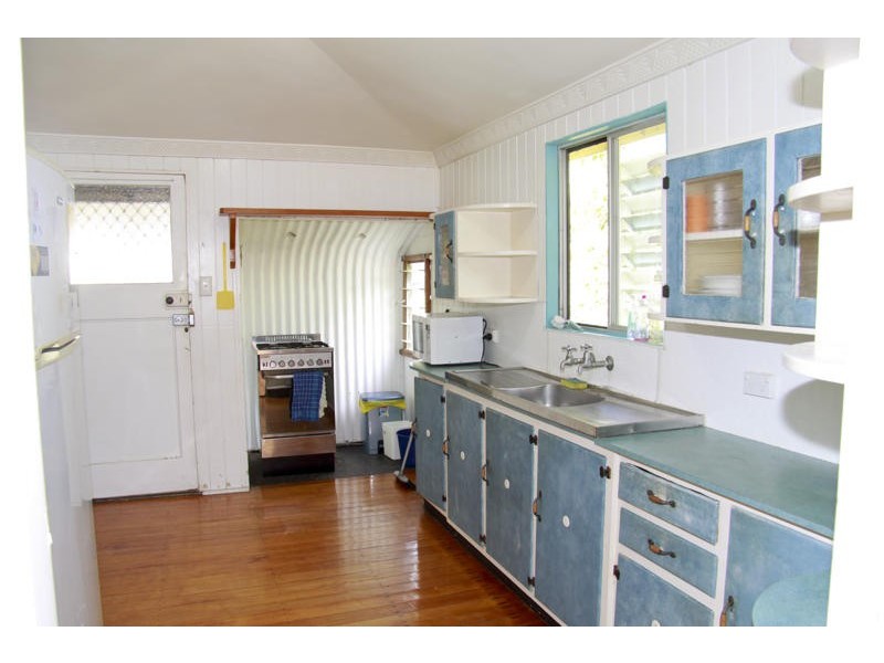 17 Derby Street, Pimlico QLD 4812