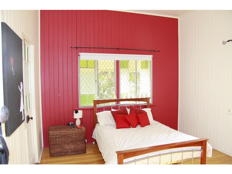 17 Derby Street, Pimlico QLD 4812