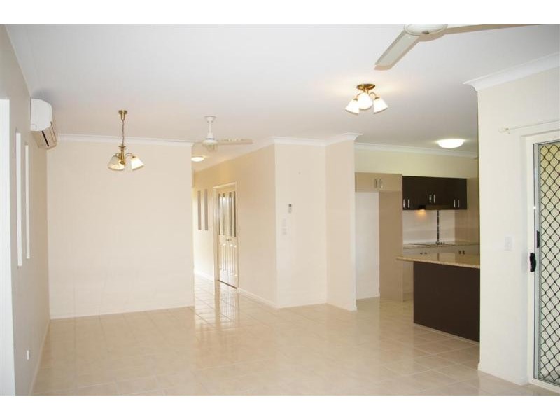 8 Fernbank Parade, Idalia QLD 4811