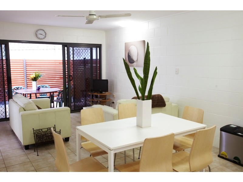 5 Hordern Avenue, Arcadia, Magnetic Island QLD 4819