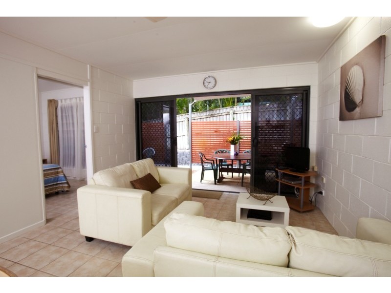 5 Hordern Avenue, Arcadia, Magnetic Island QLD 4819