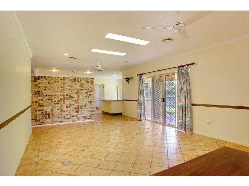 47 Riovista Way, Kirwan QLD 4817