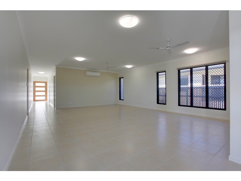 15 Barra Court, Mount Louisa QLD 4814