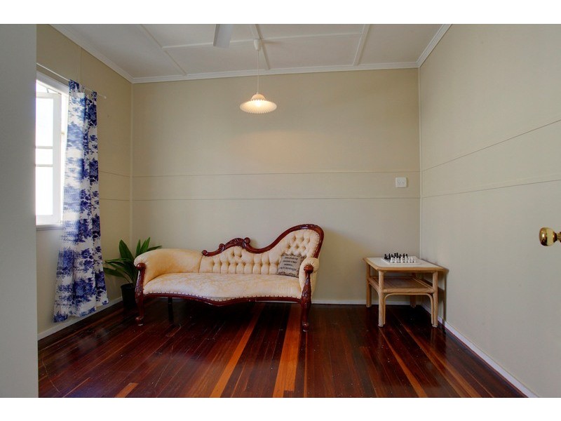 8B Tenth Avenue, Railway Estate QLD 4810