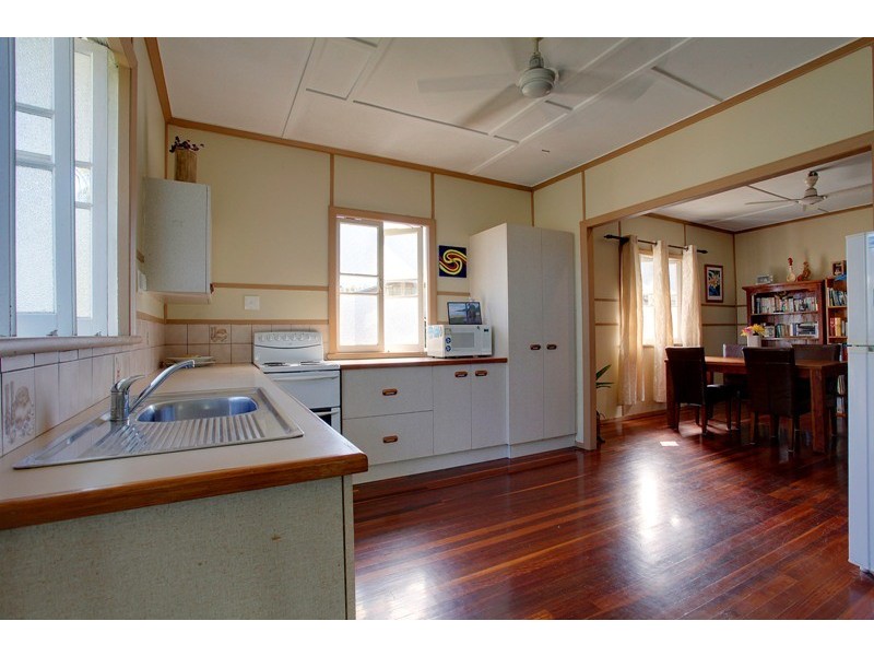 8B Tenth Avenue, Railway Estate QLD 4810