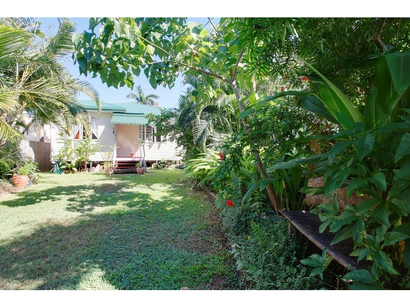 8B Tenth Avenue, Railway Estate QLD 4810