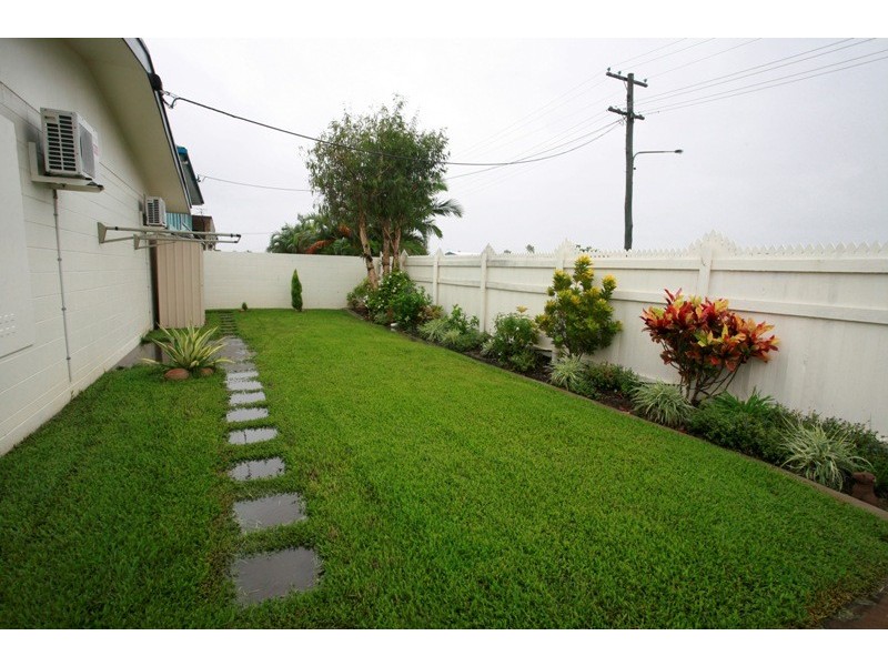 1/75 Punari Street, Currajong QLD 4812