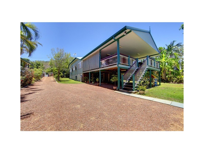 6 Garrick Street, West End QLD 4810