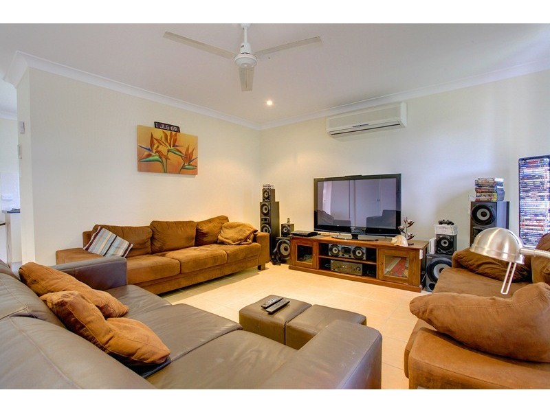 25 Kempton Chase, Burdell QLD 4818