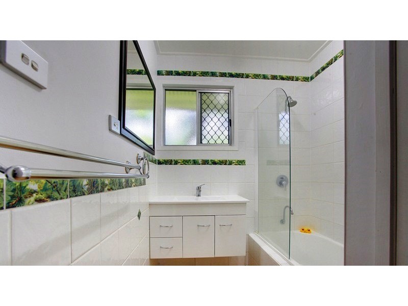 25 Cuthbert Crescent, Vincent QLD 4814
